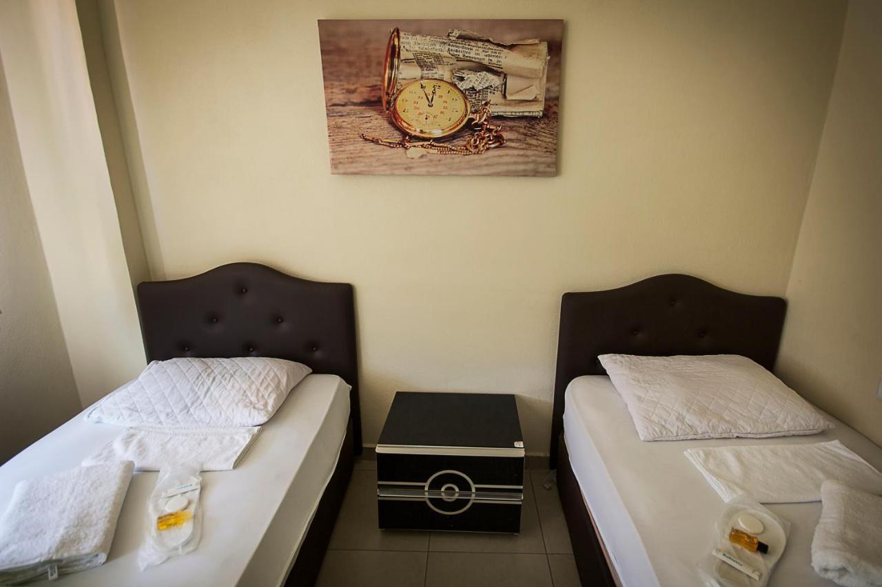 22 Hotel